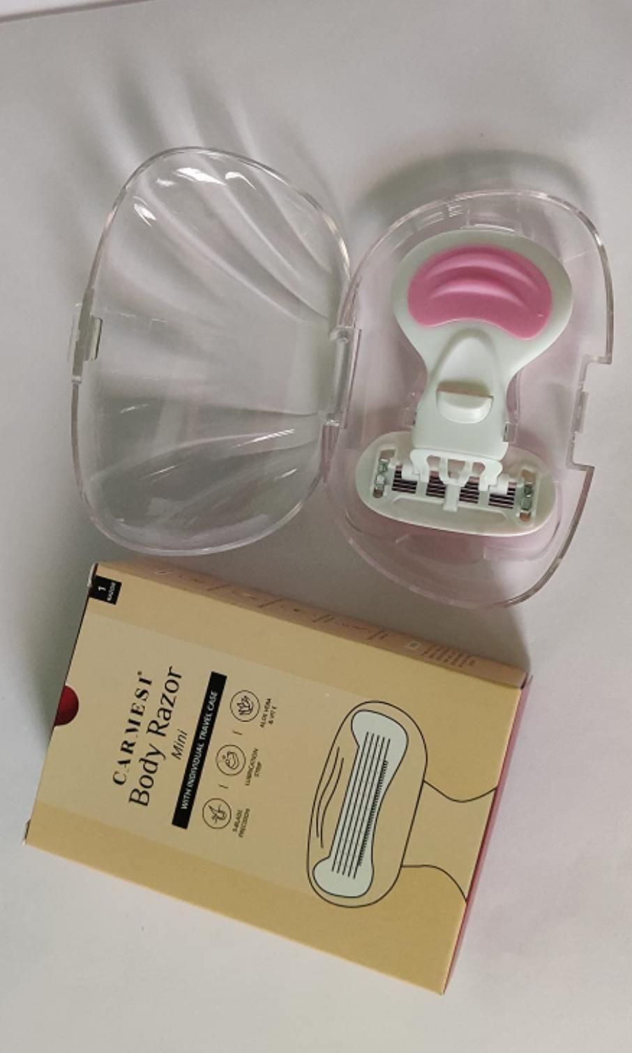 Mini Ultra Smooth Hair Removal Razor 4 Stainless Steel Blades with Aloe Vera & Vitamin E Lubrication ? (Pack of 1) - PURE