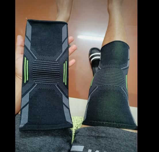 Knee Cap Compression Support - PURE