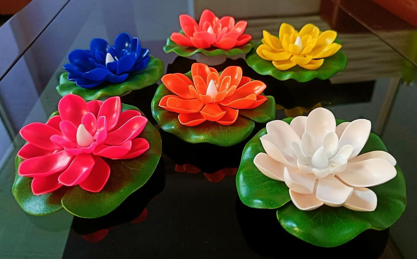 Lotus Flower Floating Diya Set with Water Sensor (Set of 6) - PURE